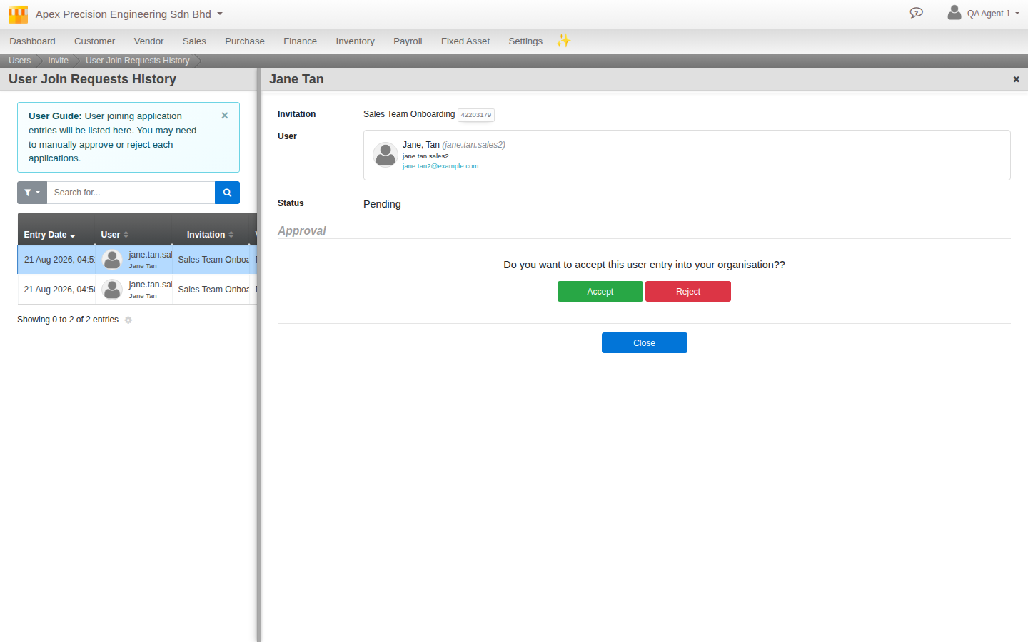 An invitation's Applicants tab, showing a real pending applicant with Accept and Reject buttons